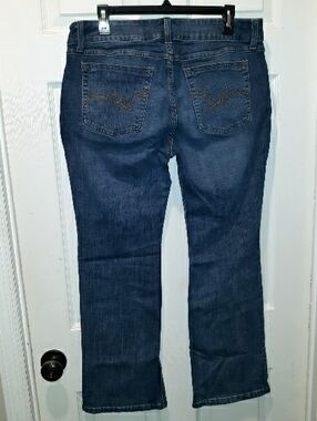 Wrangler "Bootcut" W Stiched Back Pocket Jean Size:15X30